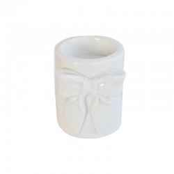 Rusetti kynttilänjalka...